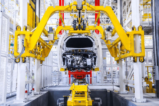 上汽乘用車寧德基地第40萬臺(tái)整車下線 技術(shù)驅(qū)動(dòng)全球化新征程